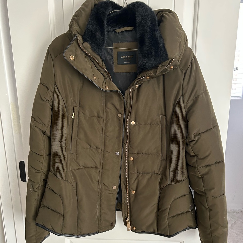 COPY - Zara puffer jacket